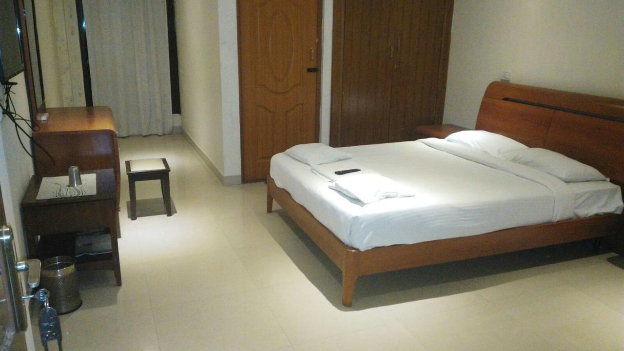 The Naagaa Residency Kanchipuram Exterior photo